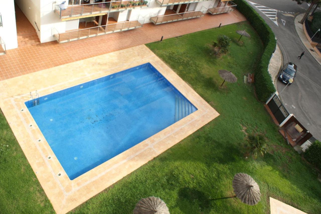Apartamento En Roses Con Parking Y Piscina Apartment ภายนอก รูปภาพ